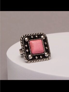 Women's Pink Stone Silver-Tone Square Statement Ring